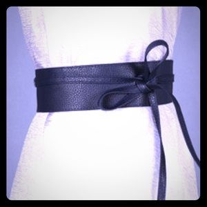 Black plus size 26/28 obi wrap belt
